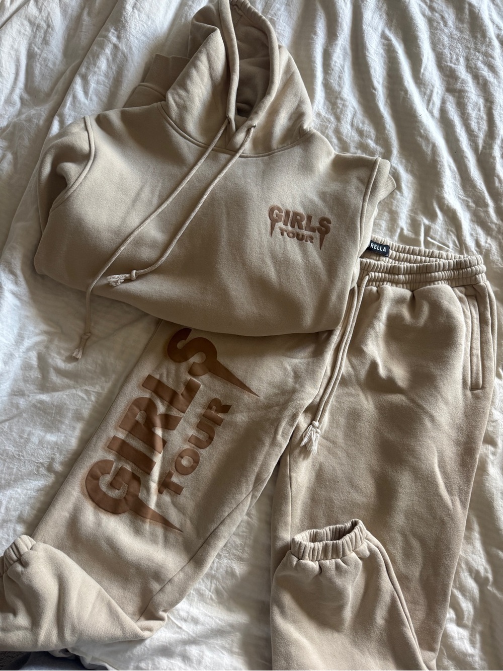 Girls Tour Beige Hoodie & Sweatpants Set